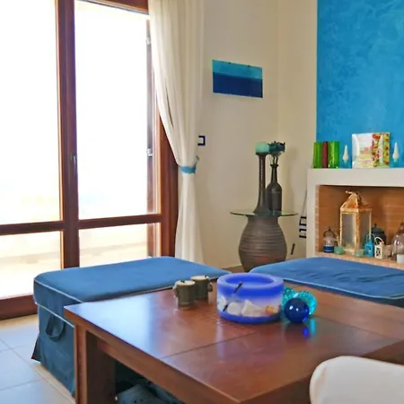 Villa Morfes I *